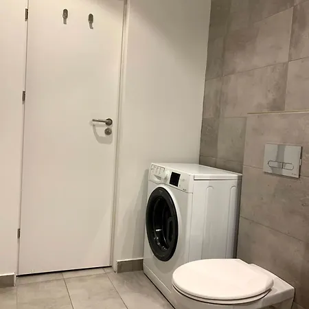 Beautiful Ultracentral Daire