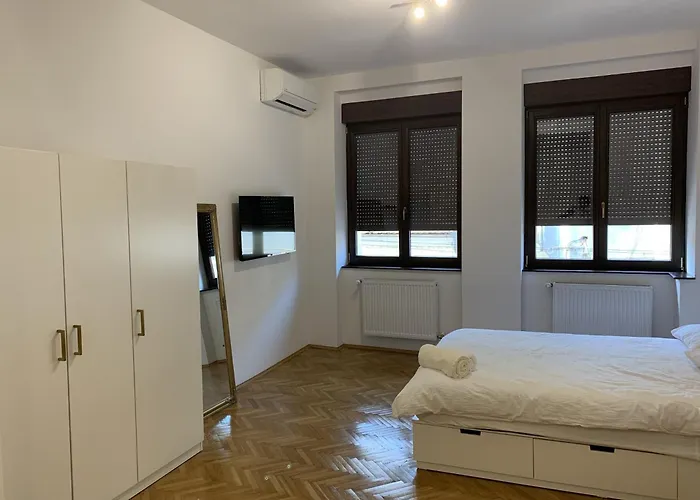 Beautiful Ultracentral *