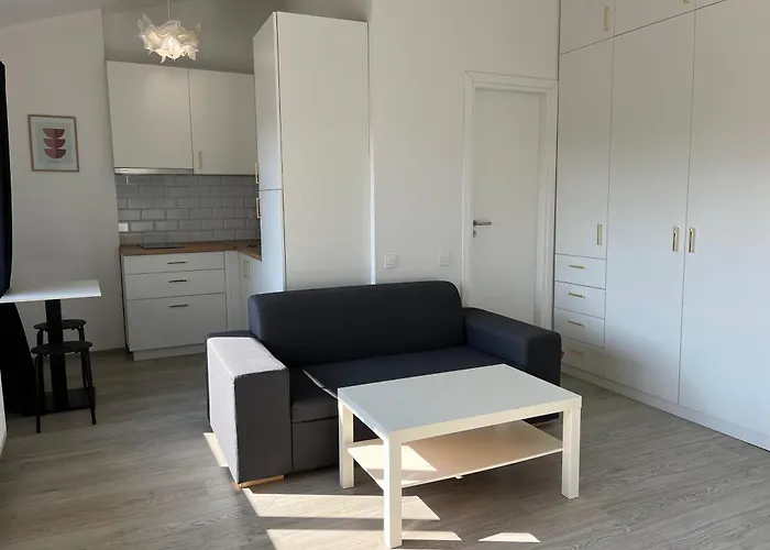 아파트 Beautiful Ultracentral