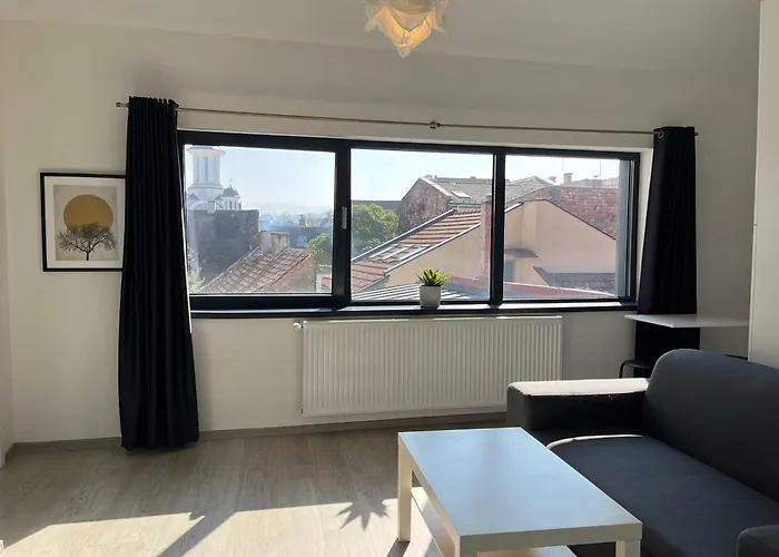 Beautiful Ultracentral